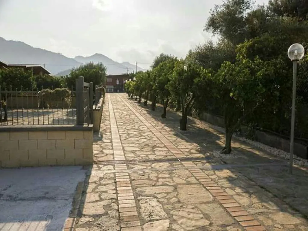 Orange Garden Villa Gaggi Holiday home